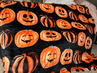 Pumpkin Line blanket